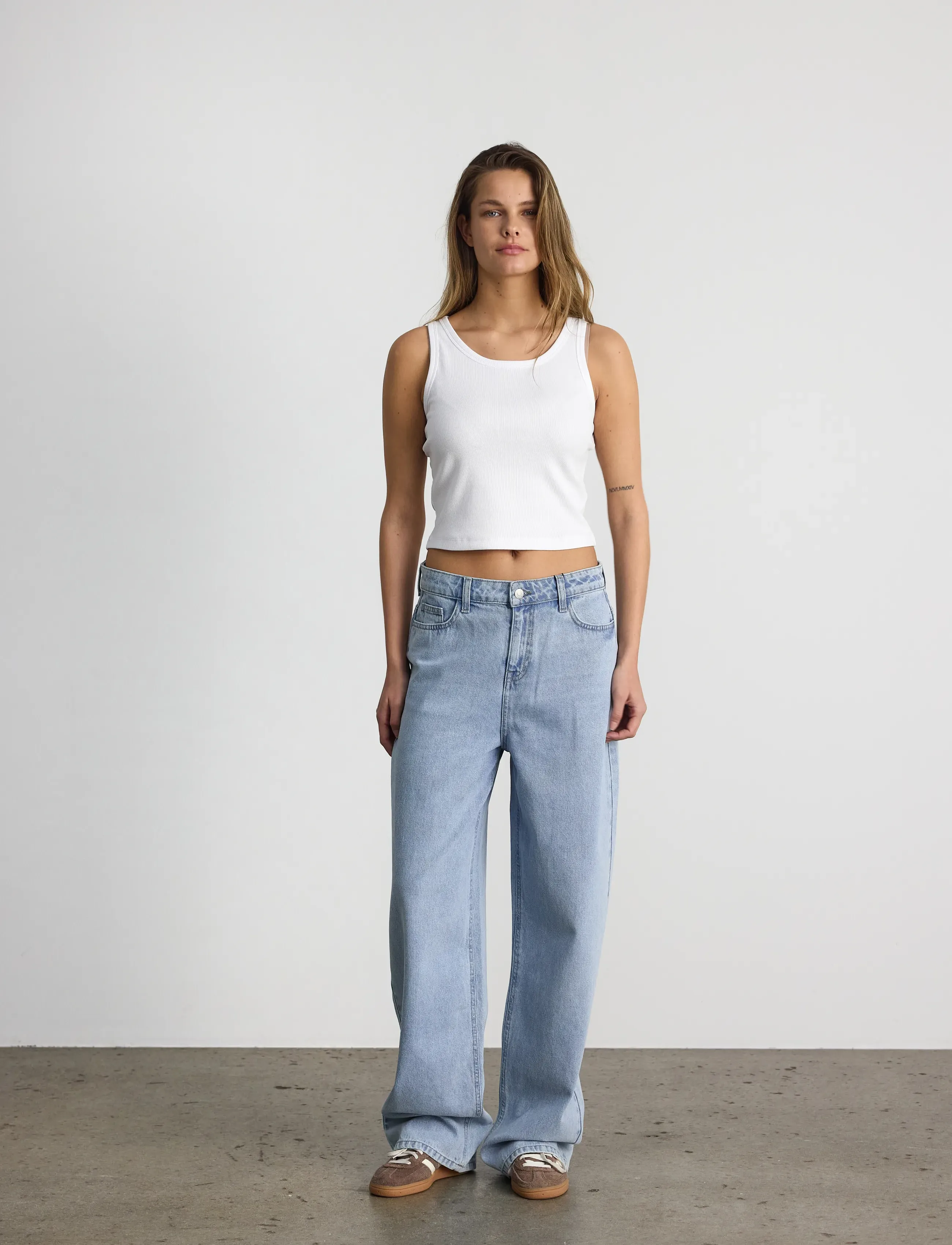 NOISY MAY NMALEXA MW LOOSE JEANS AZ468LB NOOS - Transitional Layering - LIGHT BLUE DENIM / blue