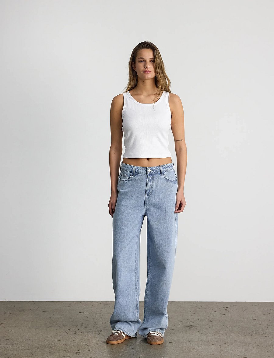 NOISY MAY - NMALEXA MW LOOSE JEANS AZ468LB NOOS - laia säärega teksad - light blue denim - 0