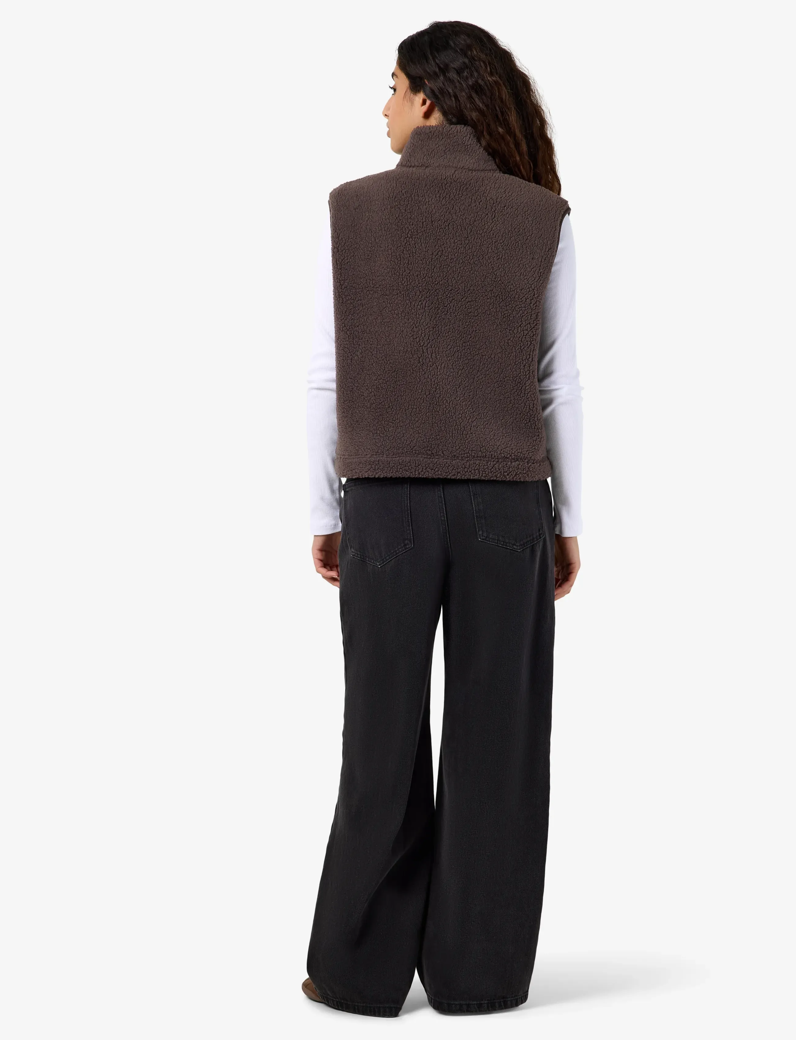 NOISY MAY - NMMASEY SHORT TEDDY VEST NOOS - teddy-vestid - chocolate brown - 4
