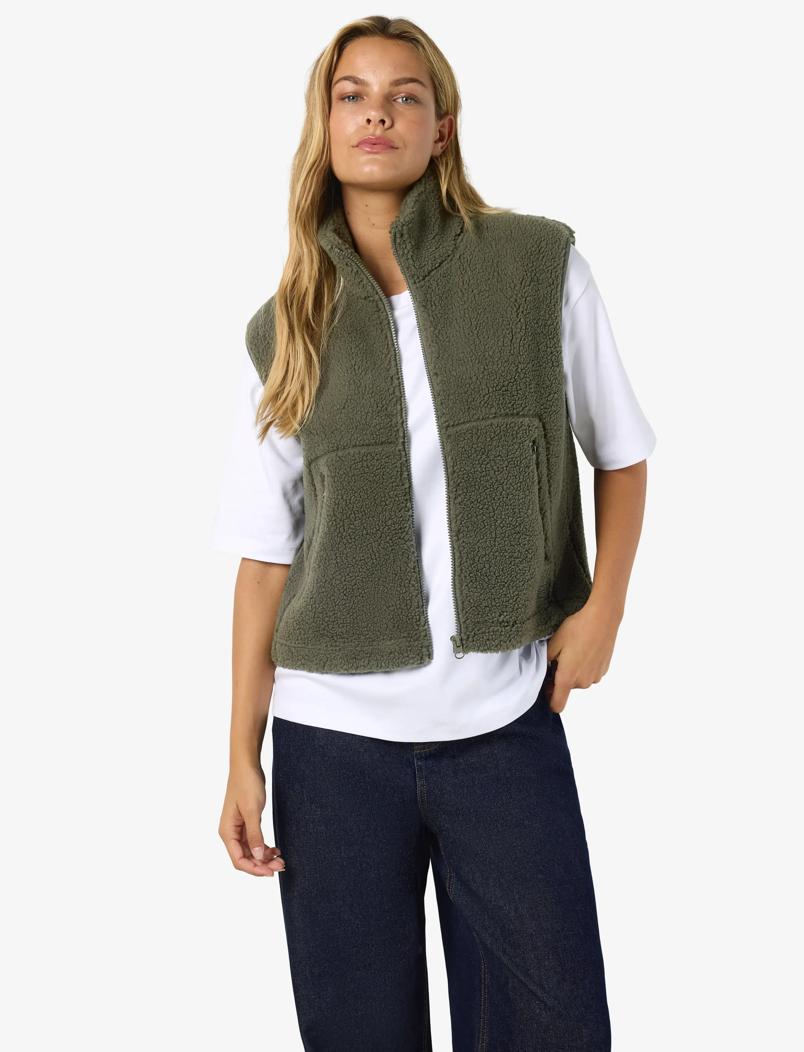 NOISY MAY - NMMASEY SHORT TEDDY VEST NOOS - fleece- og teddyveste - kalamata - 5