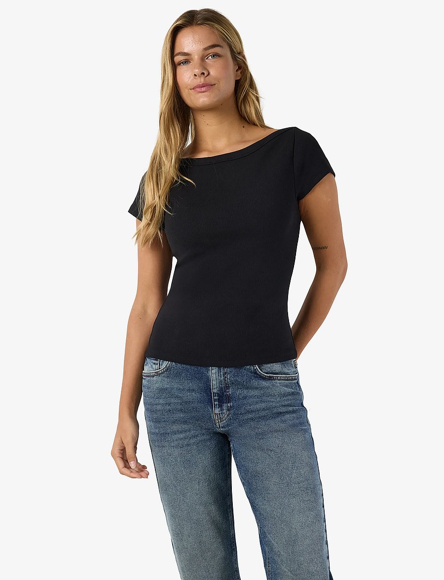 NOISY MAY - NMMAYA S/S BOATNECK TOP NOOS - t-shirts - black - 4