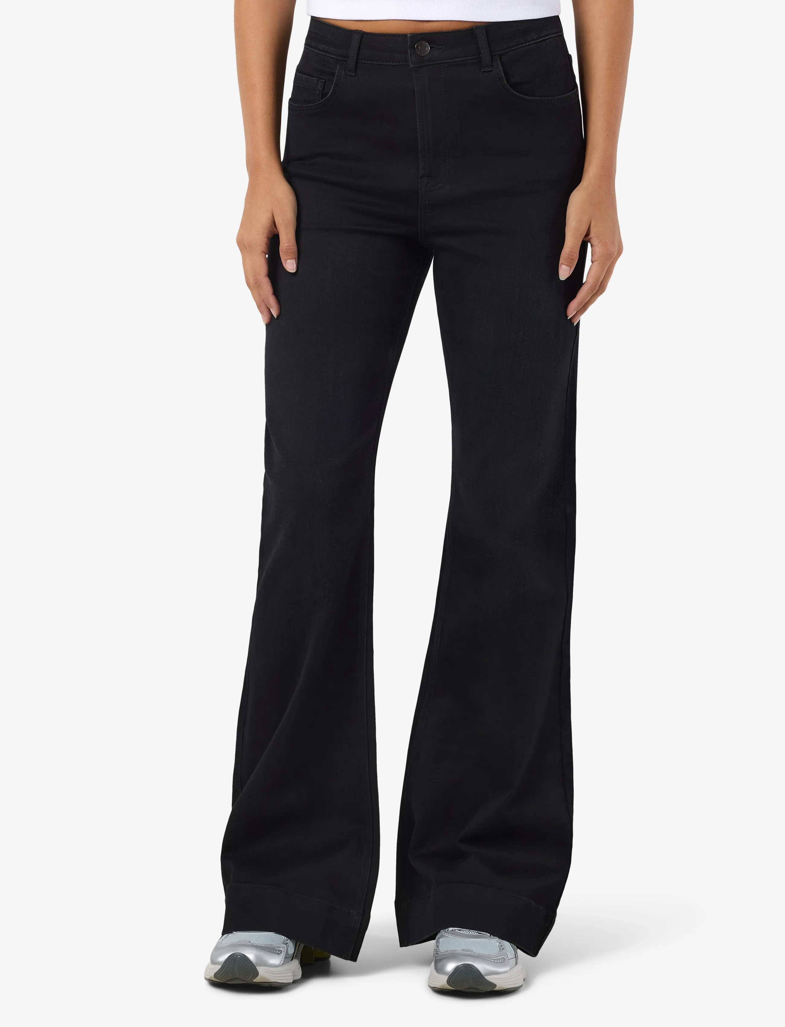 NOISY MAY NMROOXY HW SLIM FLARED JNS VI581BL NOOS - Festival outfit - BLACK DENIM / black