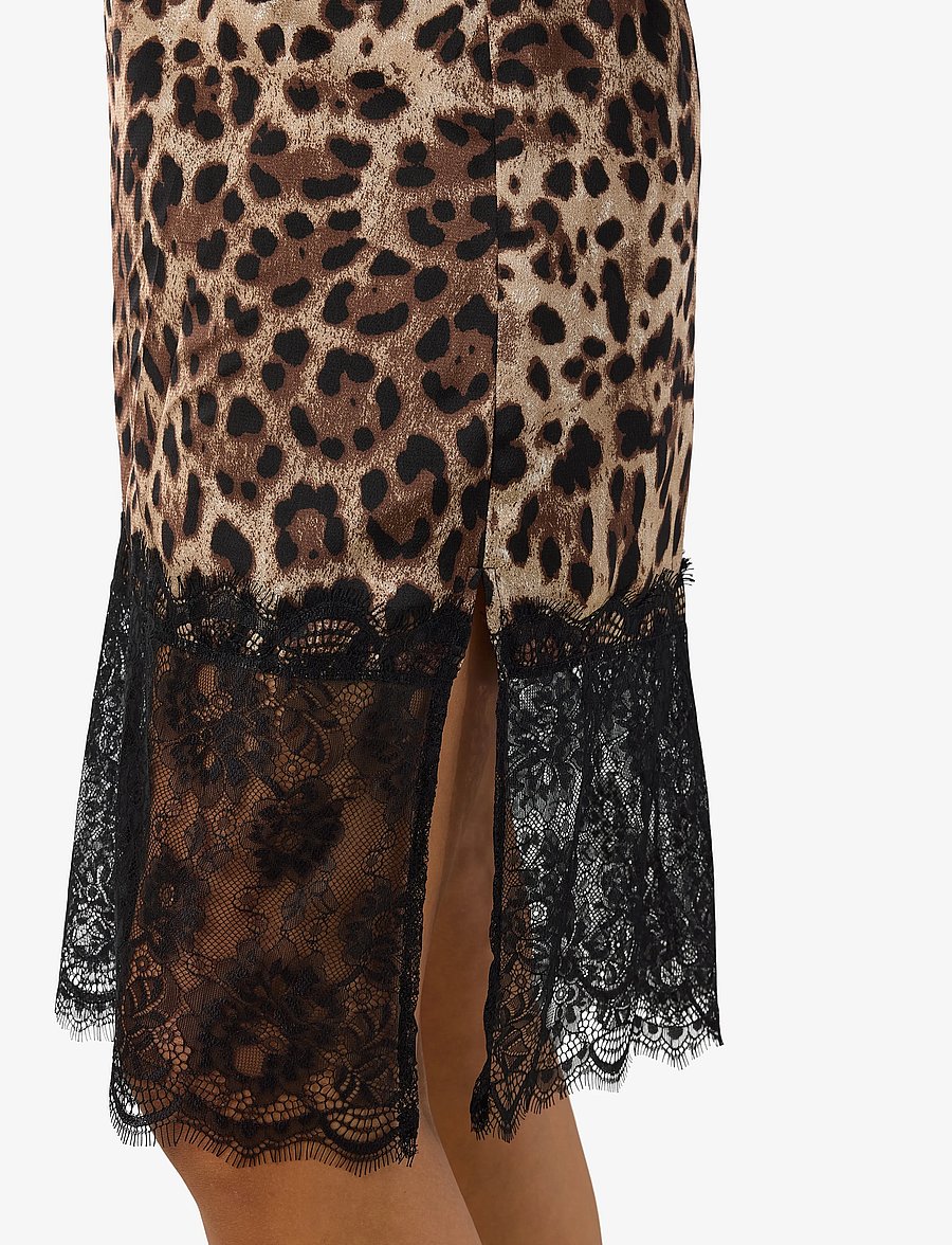 NOISY MAY - NMINFERNO MW SHORT SATIN LACE SKIRT - satinröcke - black - 5