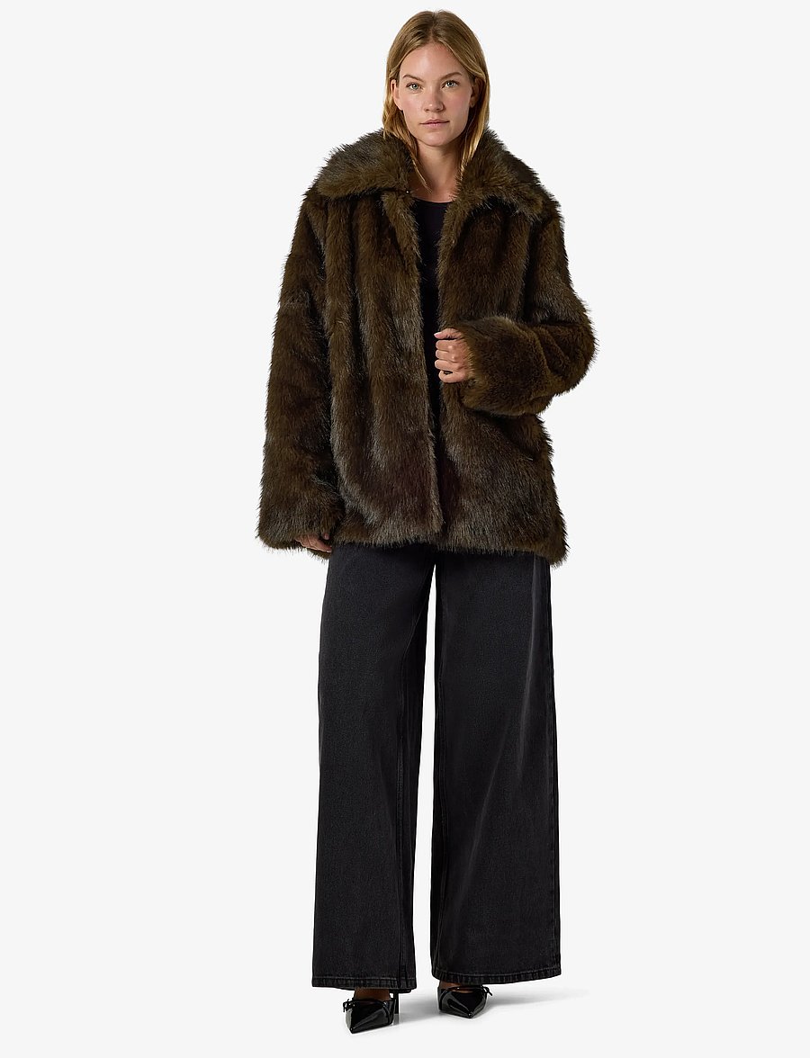 NOISY MAY - NMARIA JACKET - faux fur jakker - chocolate brown - 3