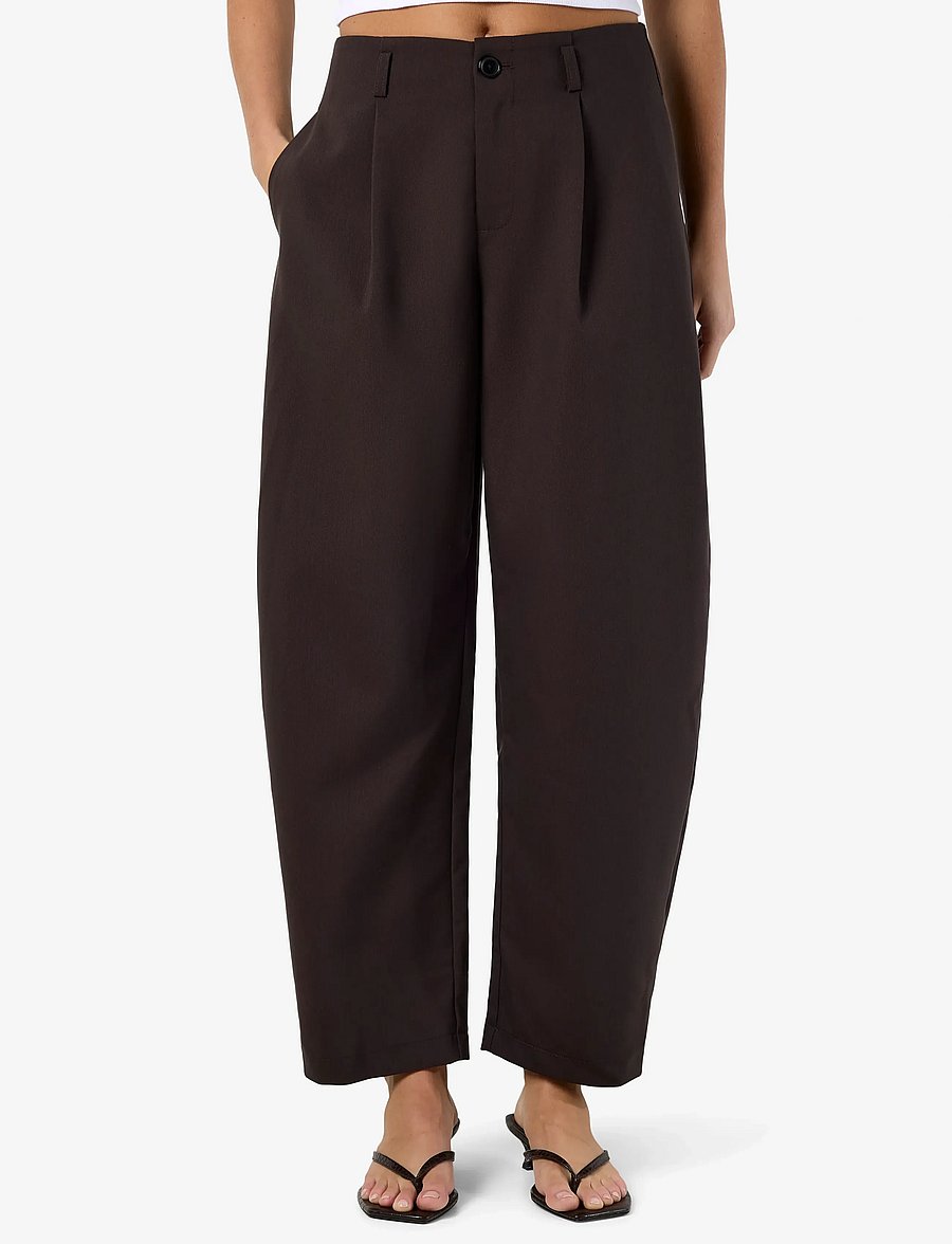 NOISY MAY - NMELI MW TAILORED BARREL PANTS - hosen mit geradem bein - chocolate brown - 0