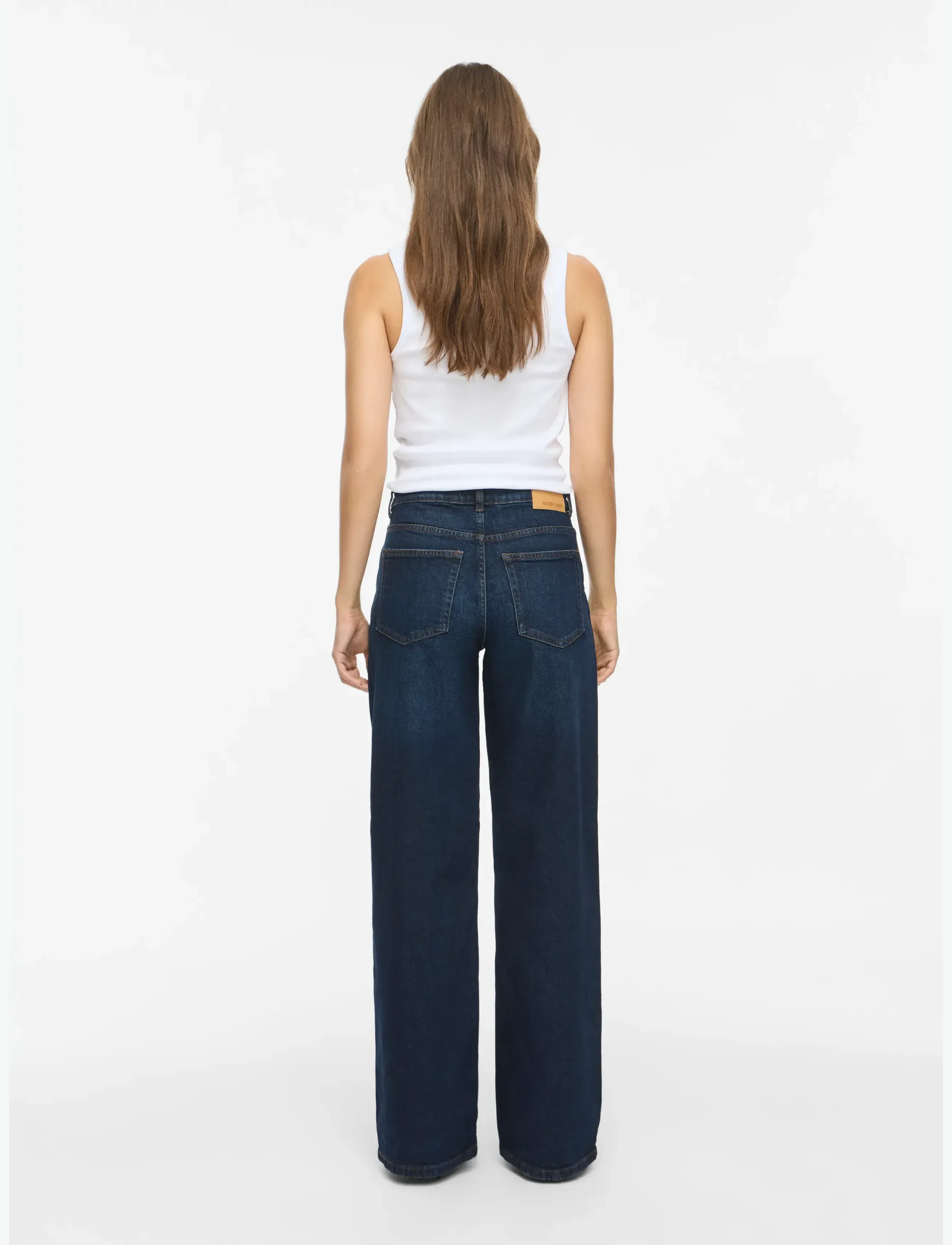 NOISY MAY - NMKENZIE MW WIDE JEANS AZ496DB NOOS - hosen mit weitem bein - dark blue denim - 3