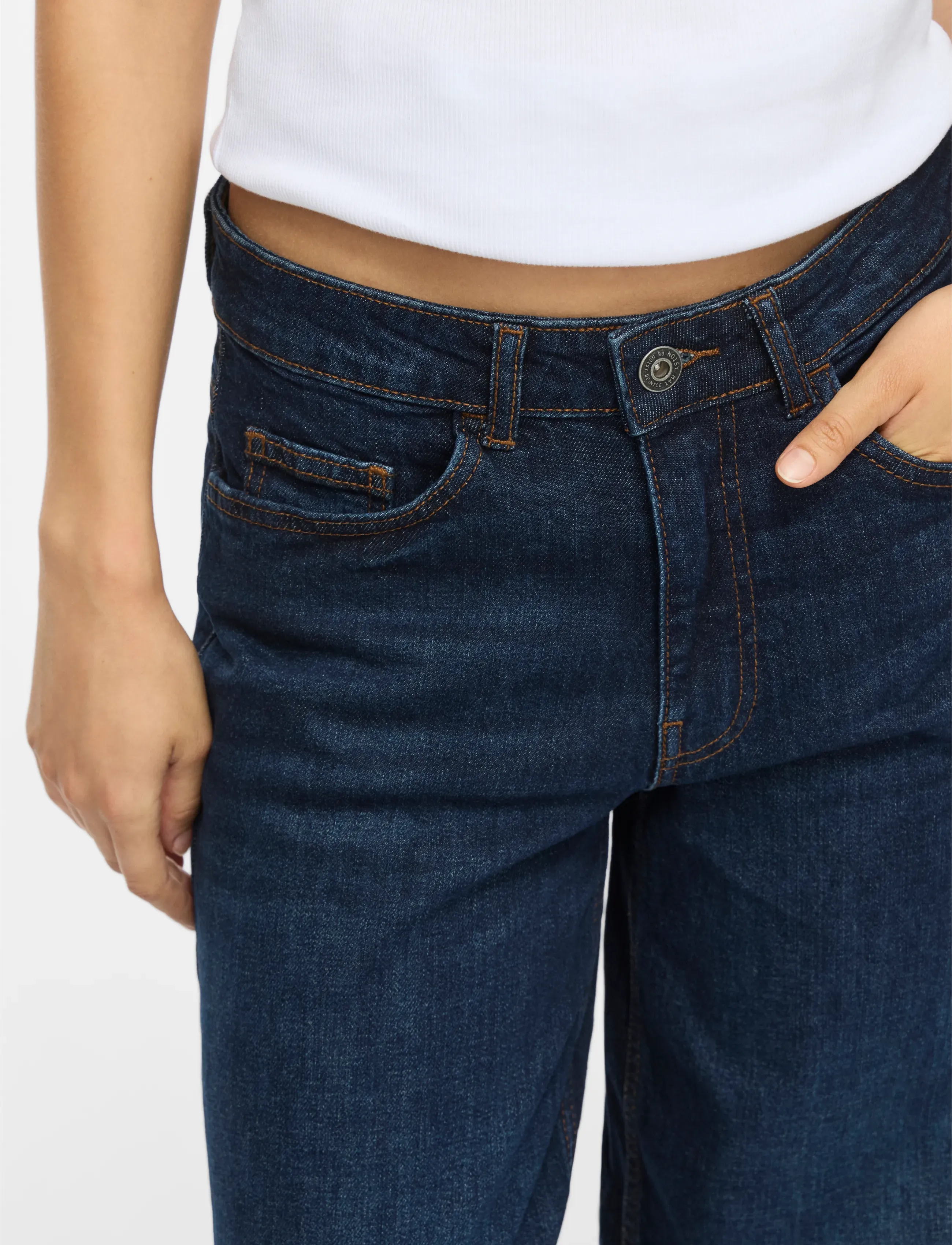 NOISY MAY - NMKENZIE MW WIDE JEANS AZ496DB NOOS - wide leg jeans - dark blue denim - 5