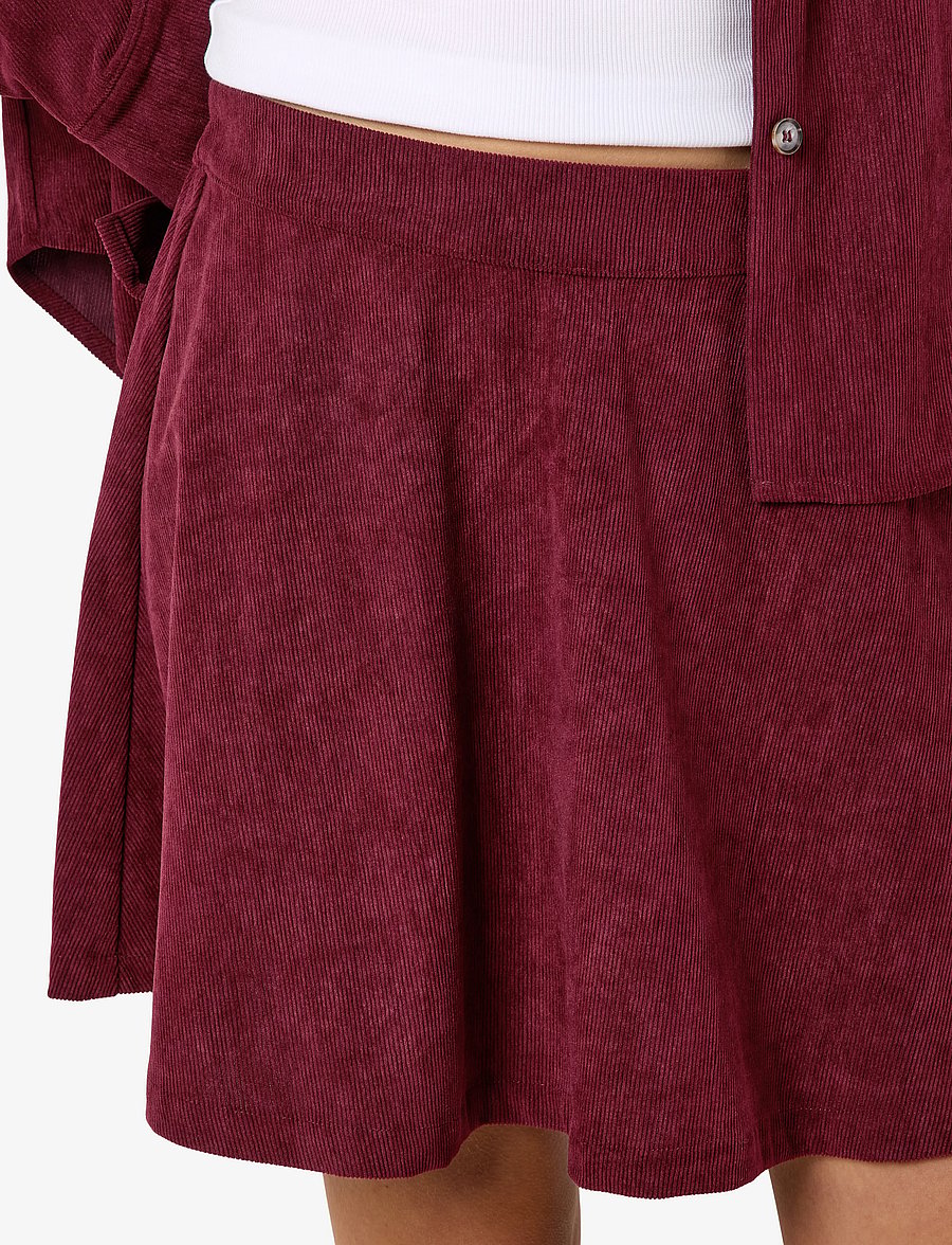 NOISY MAY - NMCARON MW CORDUROY ELASTIC SKIRT - korta kjolar - fig - 5