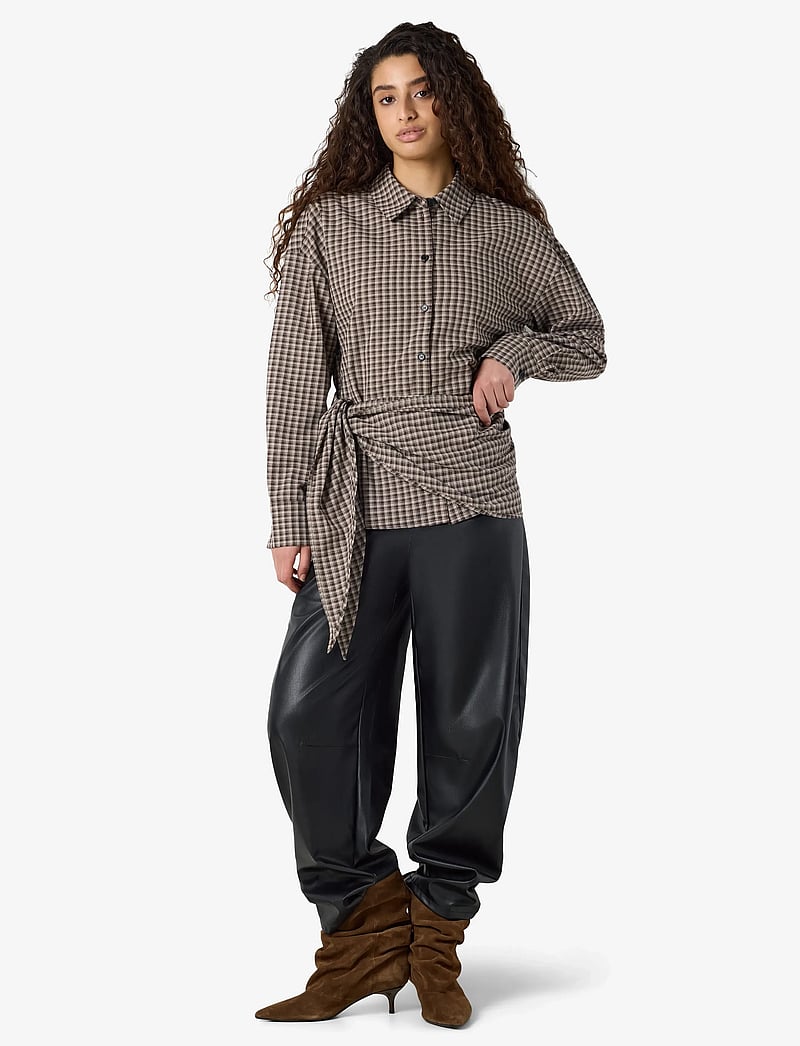 NOISY MAY - NMKILAH L/S SCARFSHIRT - langärmlige hemden - oatmeal - 3