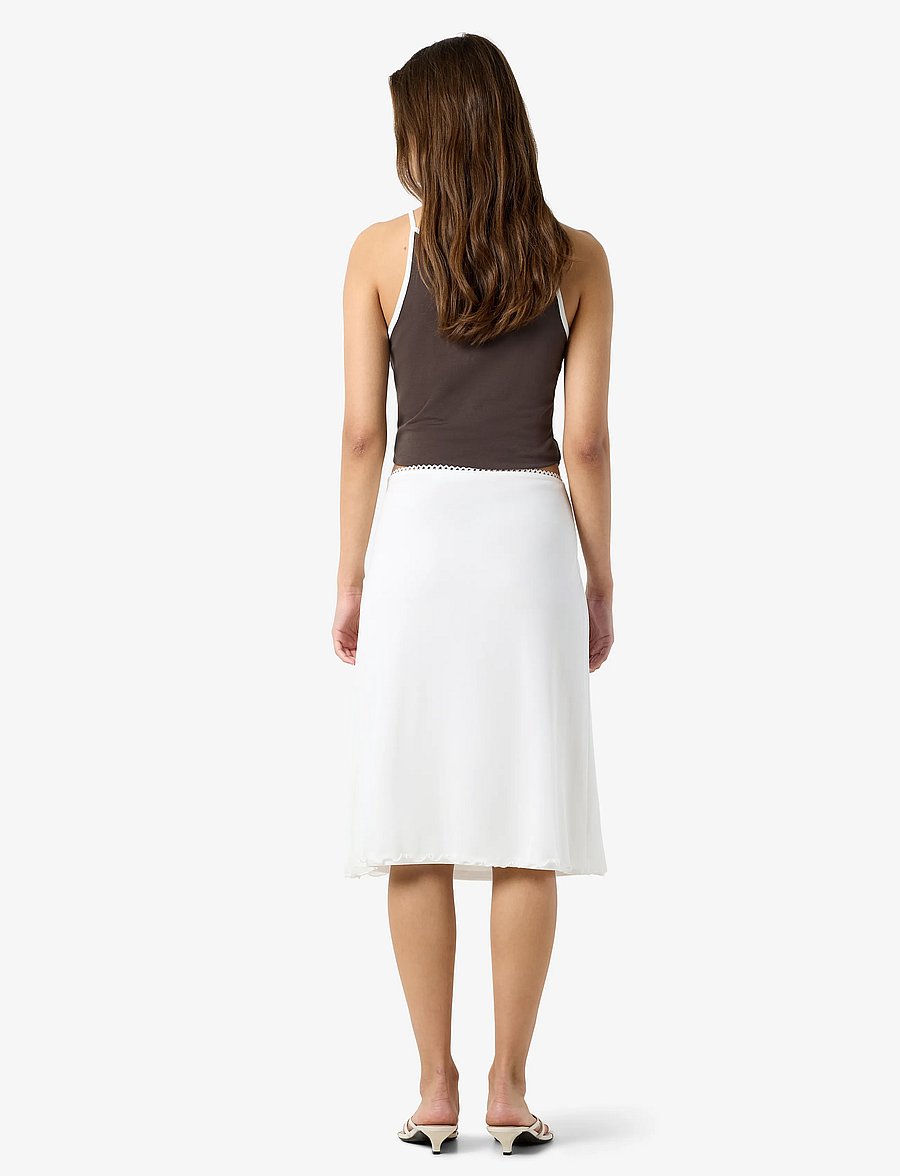 NOISY MAY - NMJUDITH LW MESH SKIRT - midi-röcke - cloud dancer - 4