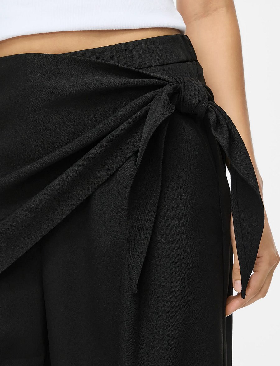 NOISY MAY - NMPINE MW PINSTRIPE SCARF PANT TNT/20 - hosen mit weitem bein - black - 5