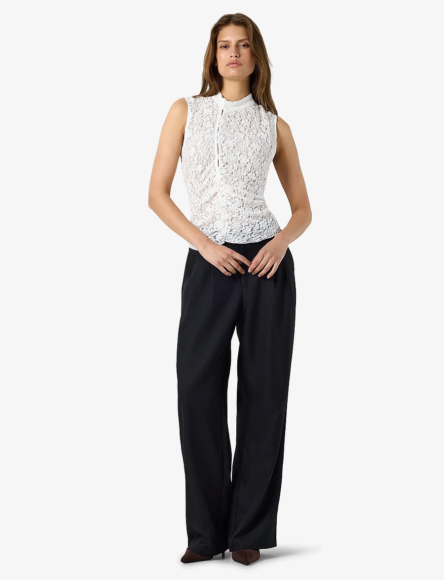 NOISY MAY - NMPEYTON S/L BUTTON TOP - Ärmellose blusen - snow white - 3