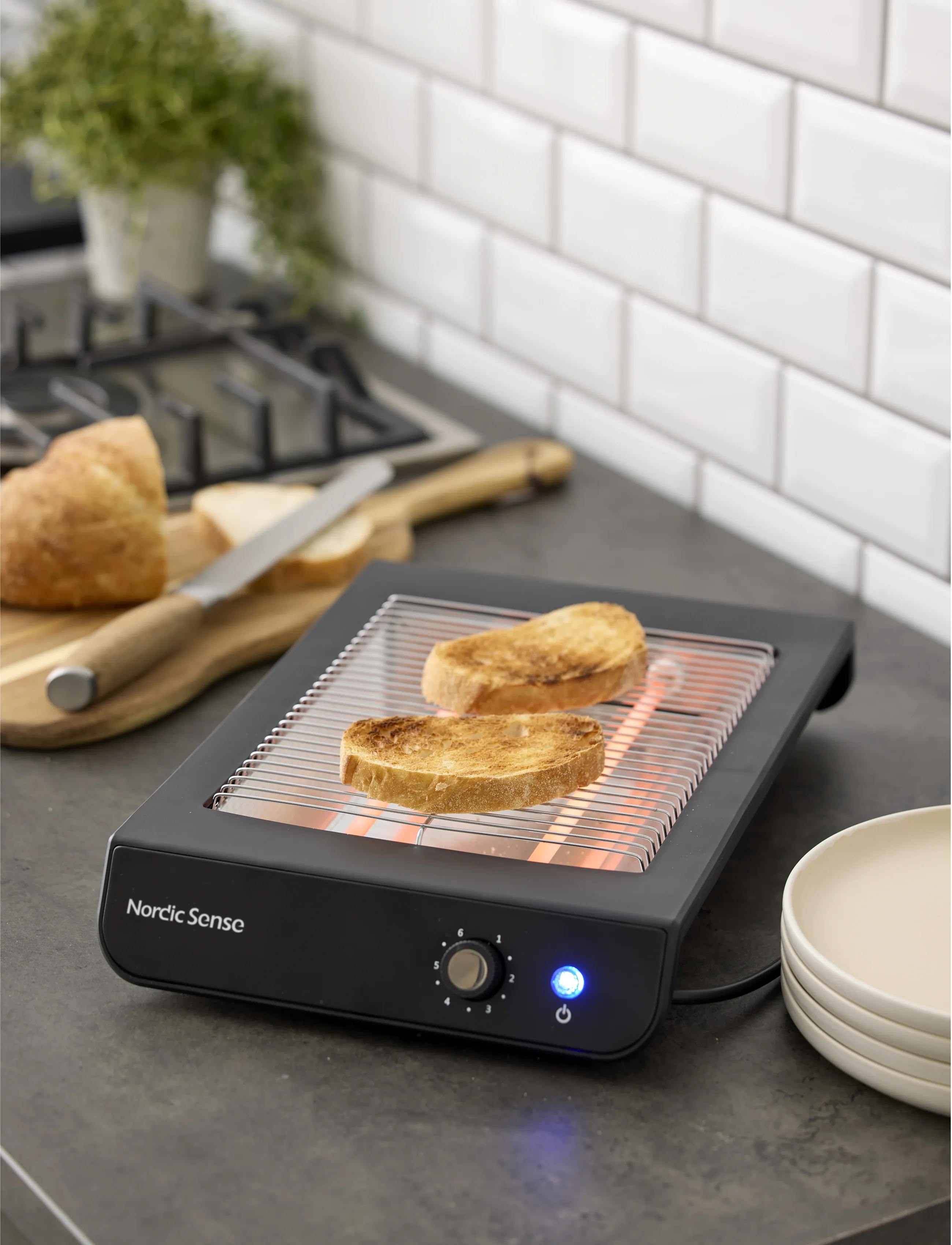 Nordic Sense Brødrister 600 Watt, 600 W x 37, Grey, Køkkenmaskiner > Brødristere, Unisex