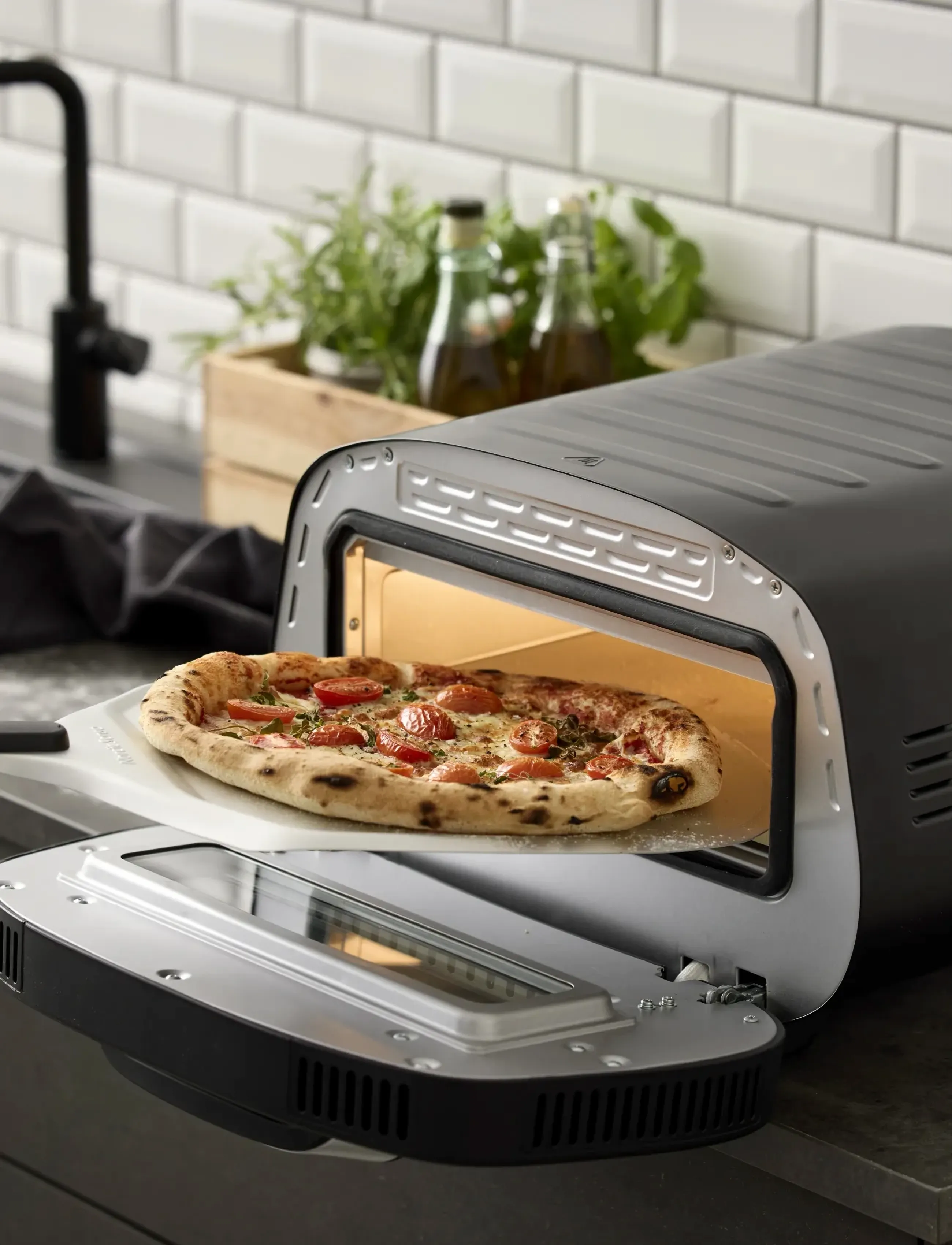 Nordic Sense - Pizzaovn elektrisk 1700 watt - Øvrige køkkenmaskiner - svart - 1