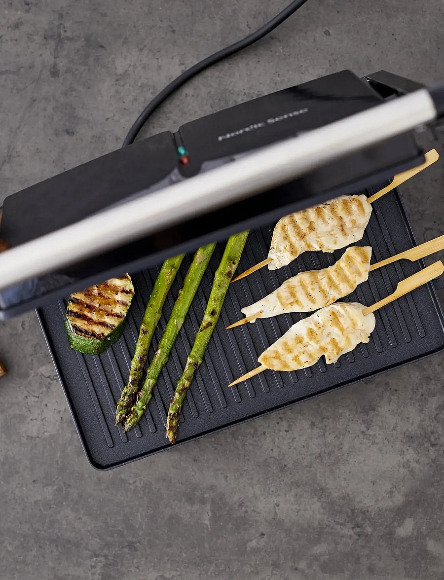 Nordic Sense - Panini grill 1000 watt Black - lauagrillid - black - 4
