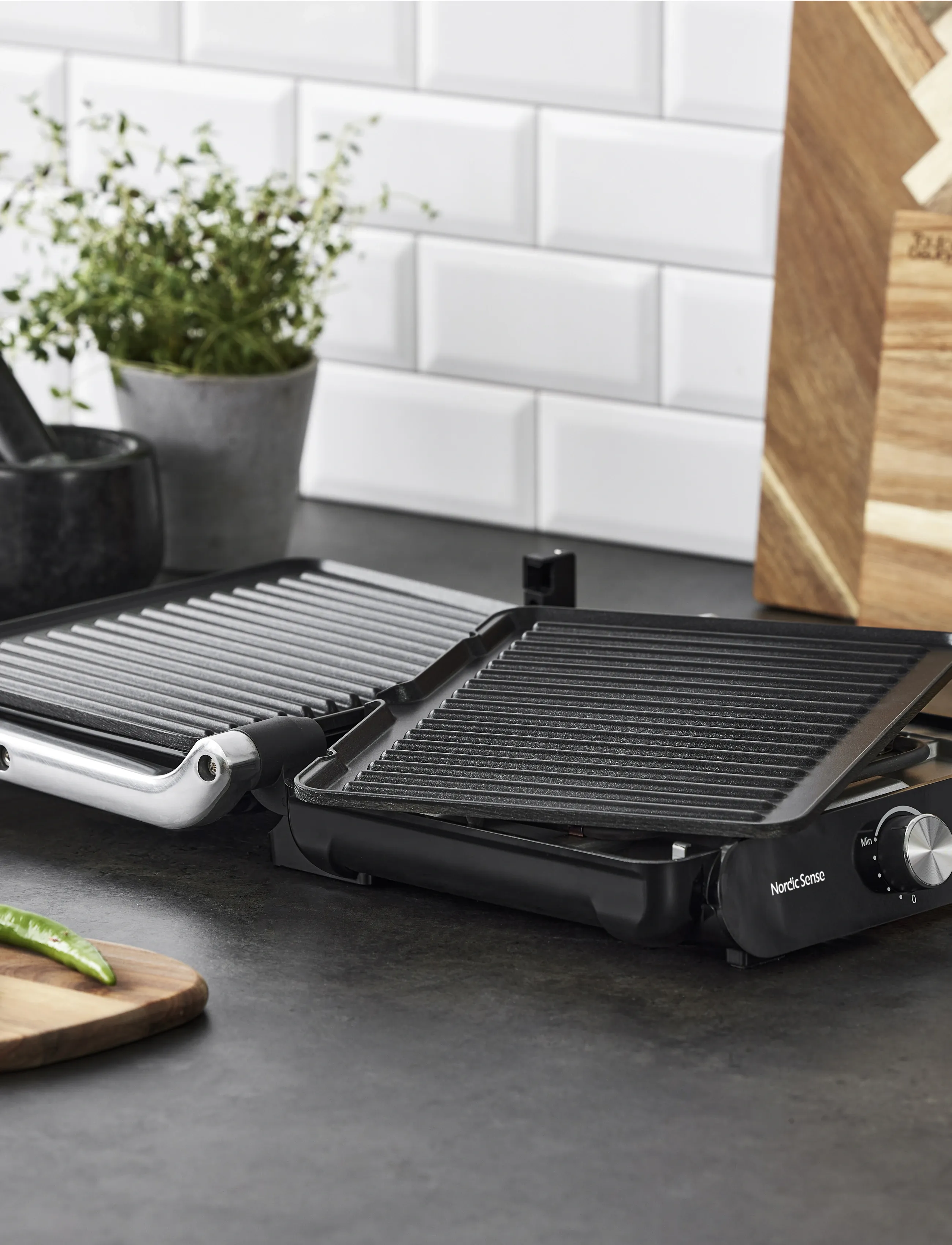 Nordic Sense Paninigrill Aft. Plader 2000 Watt, W x 33.6, Kitchen Appliances, Schwarz - Sandwich Makers, Homeware
