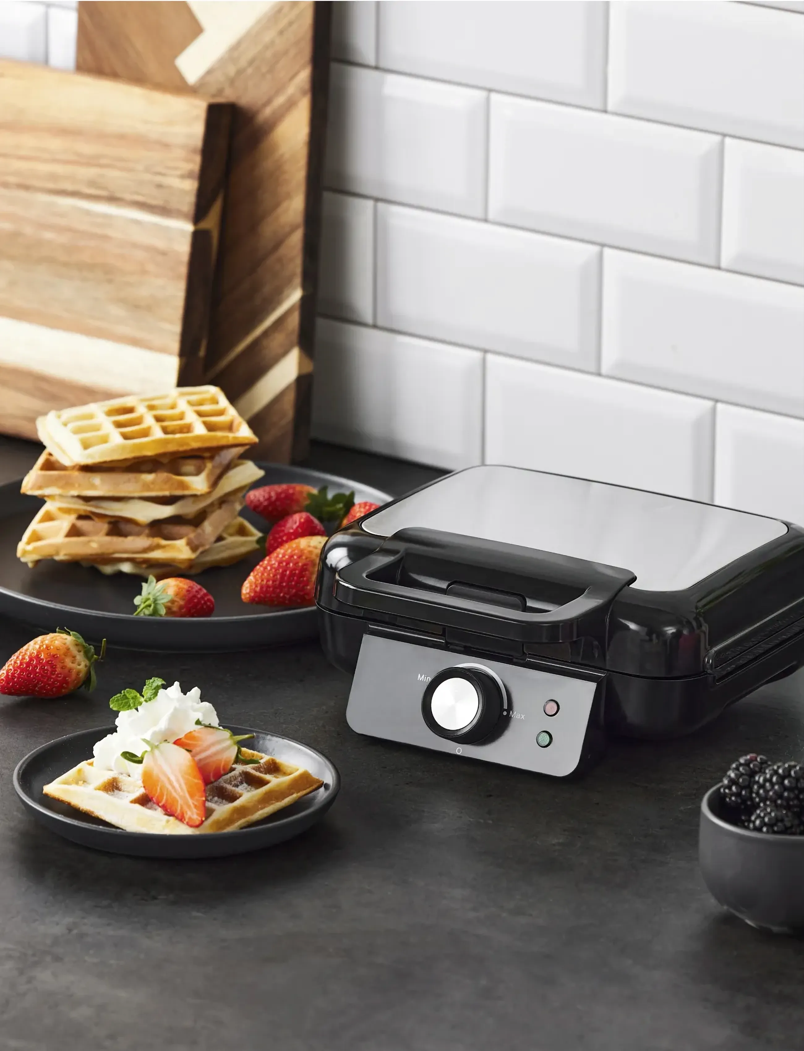 Nordic Sense Multijern 1000 Watt, W x 23, Kitchen Appliances, Schwarz - Sandwich Makers, Homeware