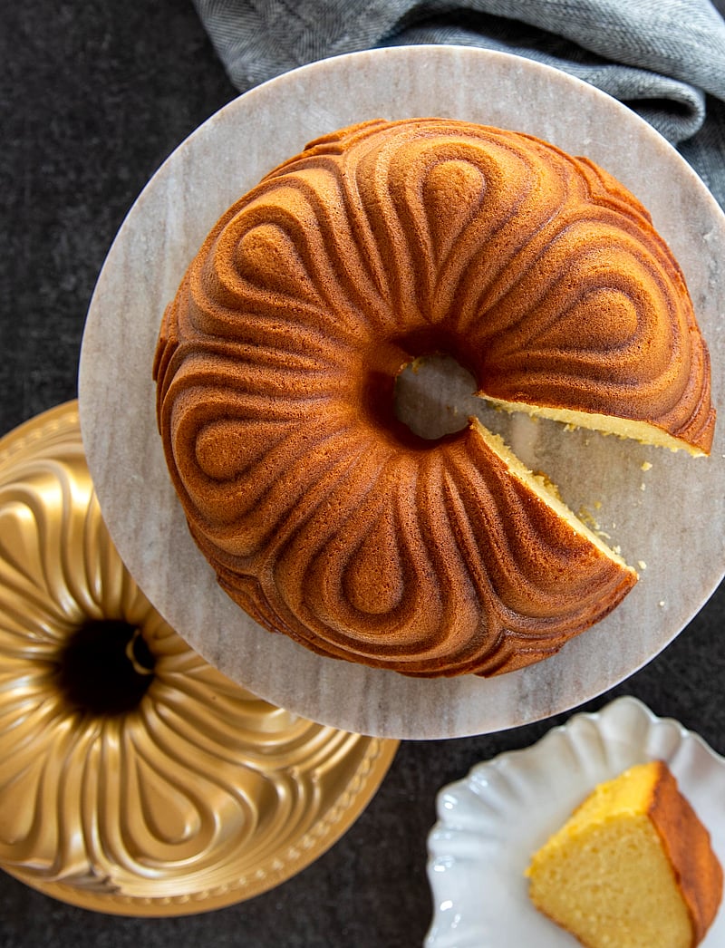 Nordic Ware - Chiffon Bundt® Pan - gold - 1