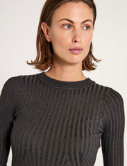NORR - Karlina o-neck LS top - džemperiai - dark grey melange - 4