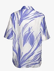 NORR - Leisure shirt - kortärmade skjortor - blue print - 1