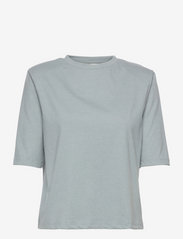 NORR - Payton detail tee - t-shirts - light blue melange - 0