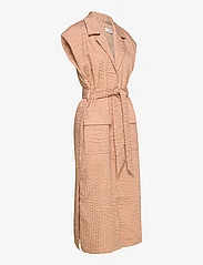 NORR - Ree waistcoat dress - vidutinio ilgio suknelės - latte - 3