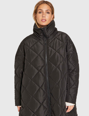 NORR - Alma slit quilted jacket - quilted jakker - black - 8