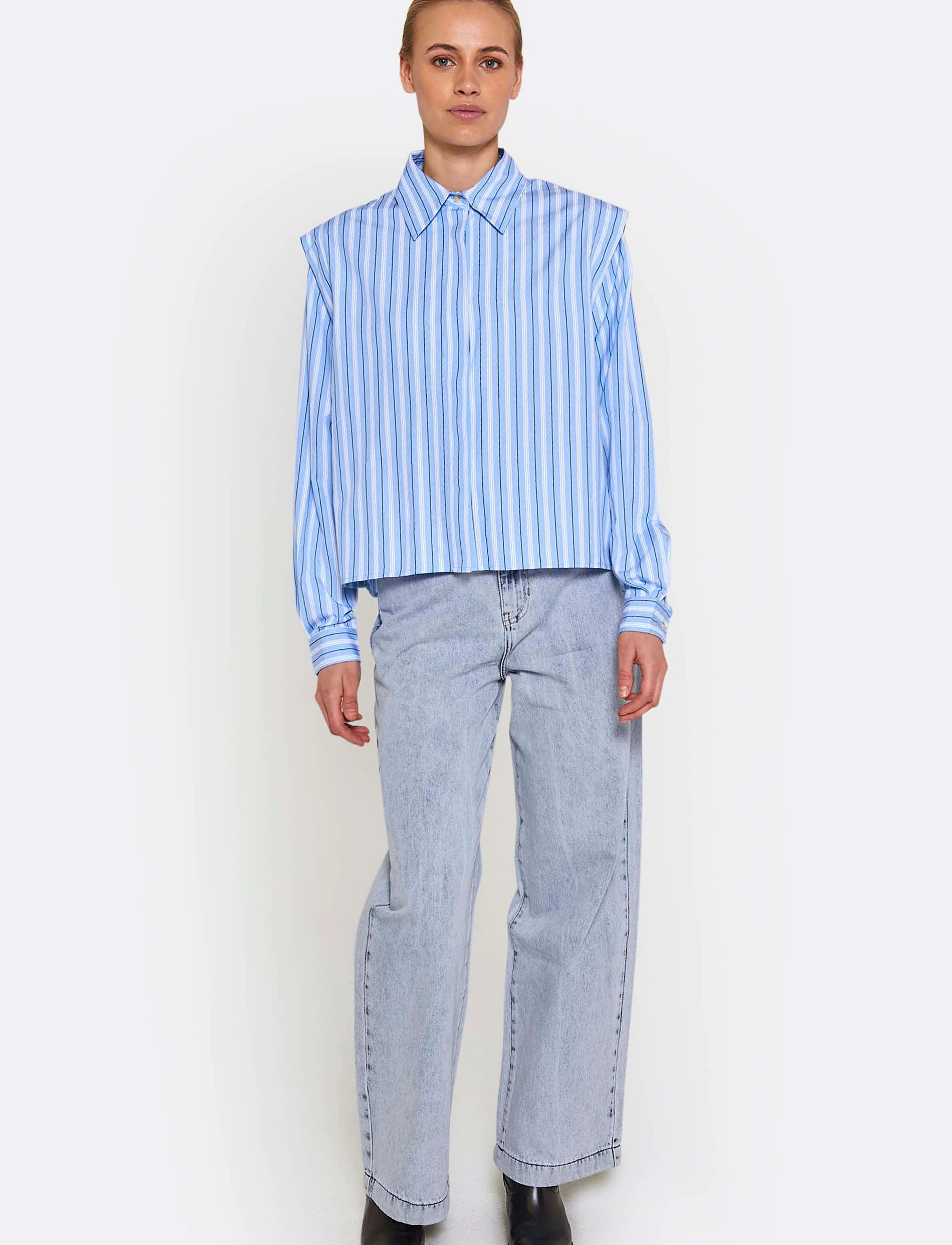 NORR - Tarone pleat shirt - blue stripe - 4