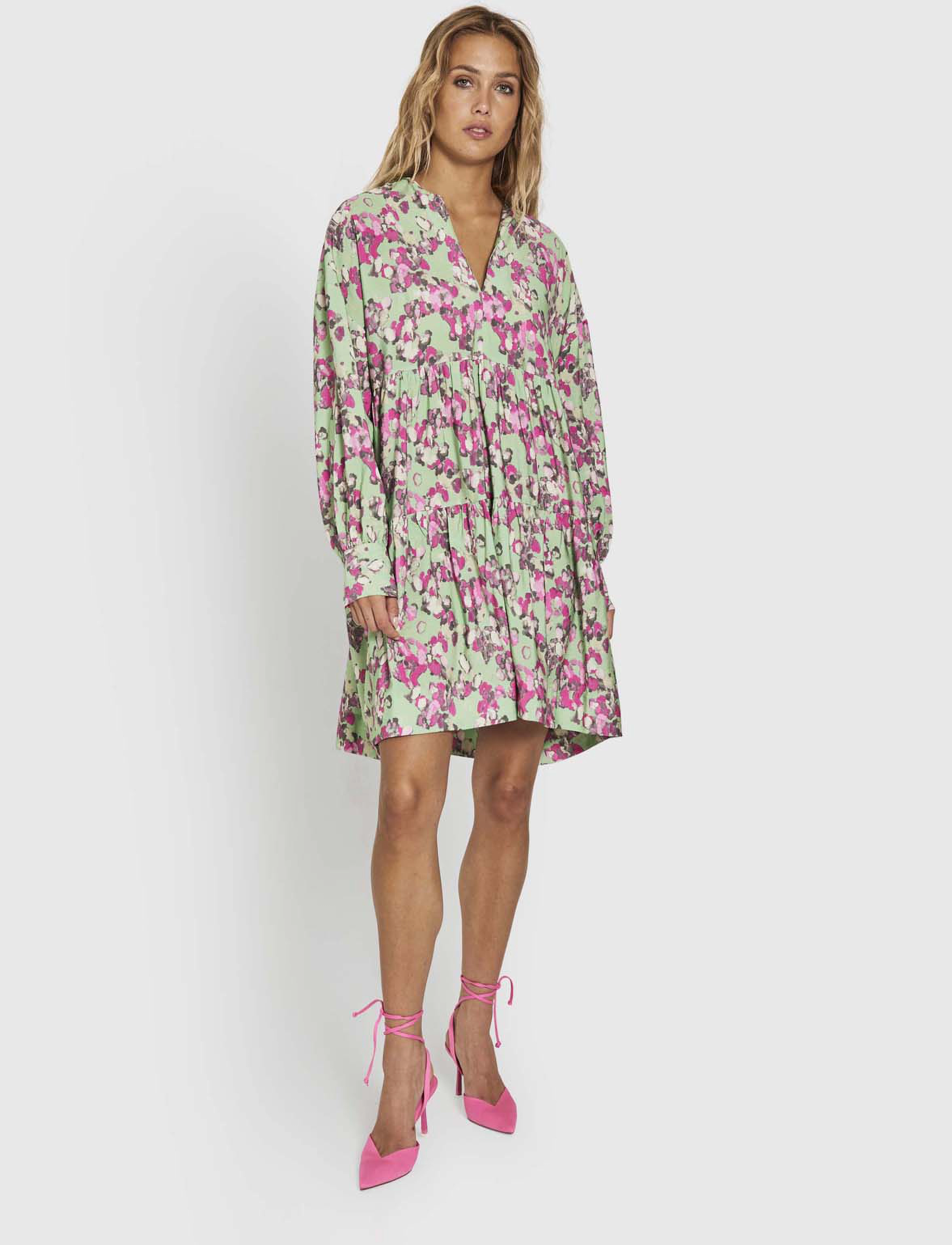 NORR Alyssa bomba short dress - Kleidid - MEADOW PRINT / green