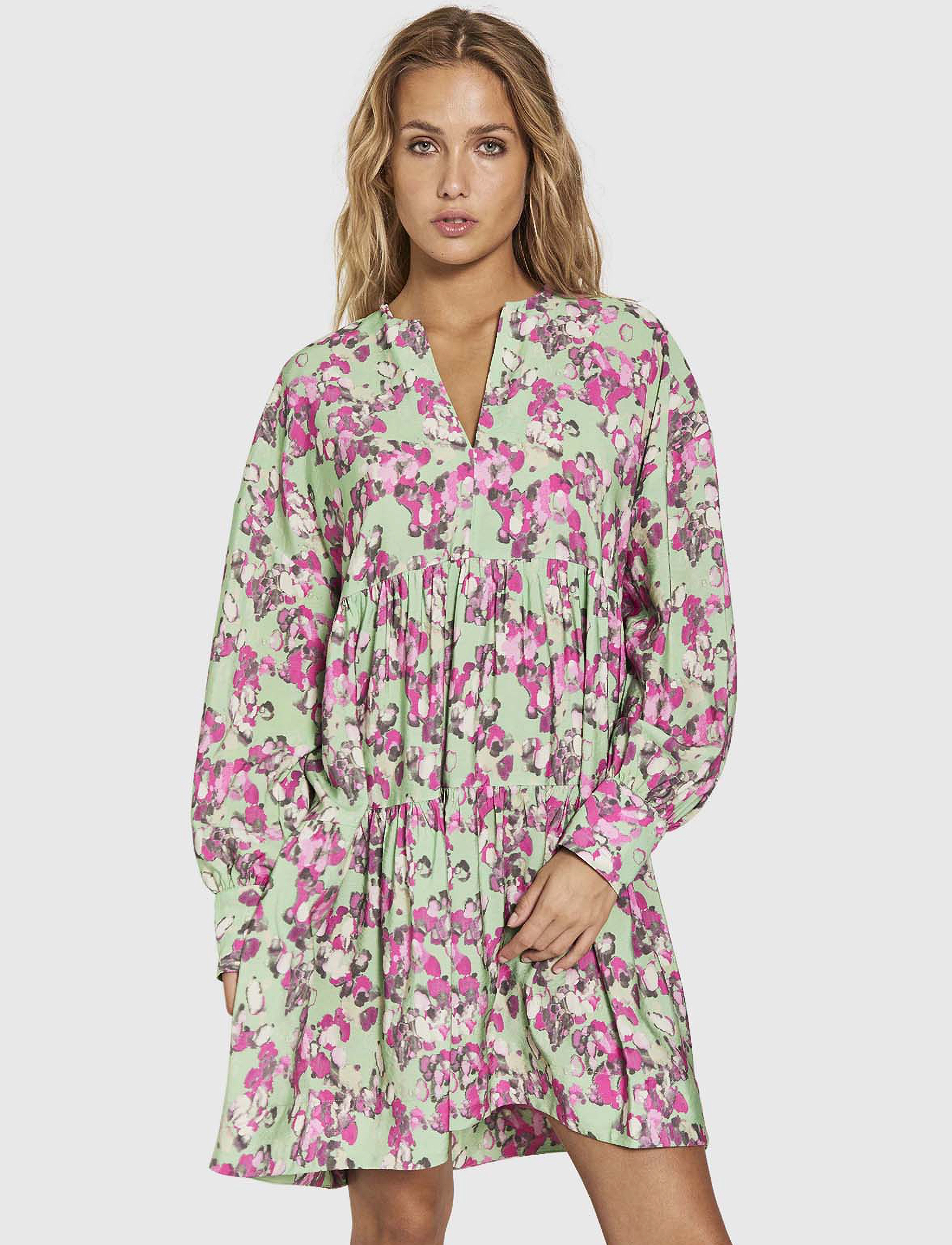 NORR - Alyssa bomba short dress - sommerkjoler - meadow print - 4
