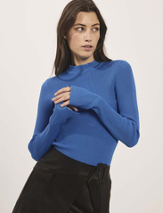 NORR - Sherry slit top - sweaters - royal blue - 2