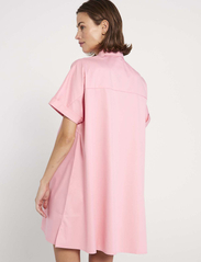 NORR - Cilla shirt dress - skjortekjoler - pink - 3