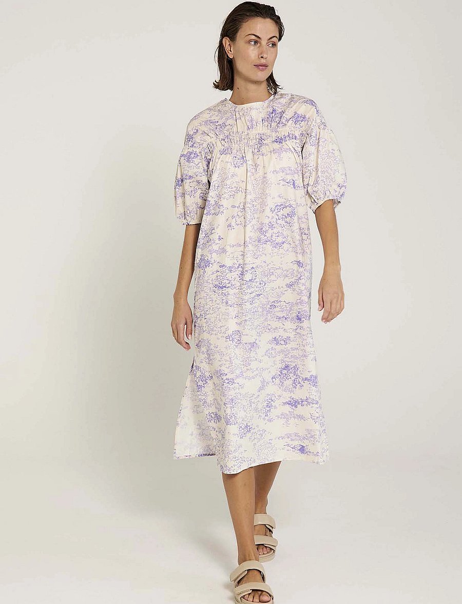 NORR - Wishfull dress - t-shirtklänningar - lavender print - 0