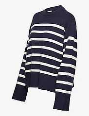 NORR - Lindsay new knit stripe top - džemperi - navy comb - 3