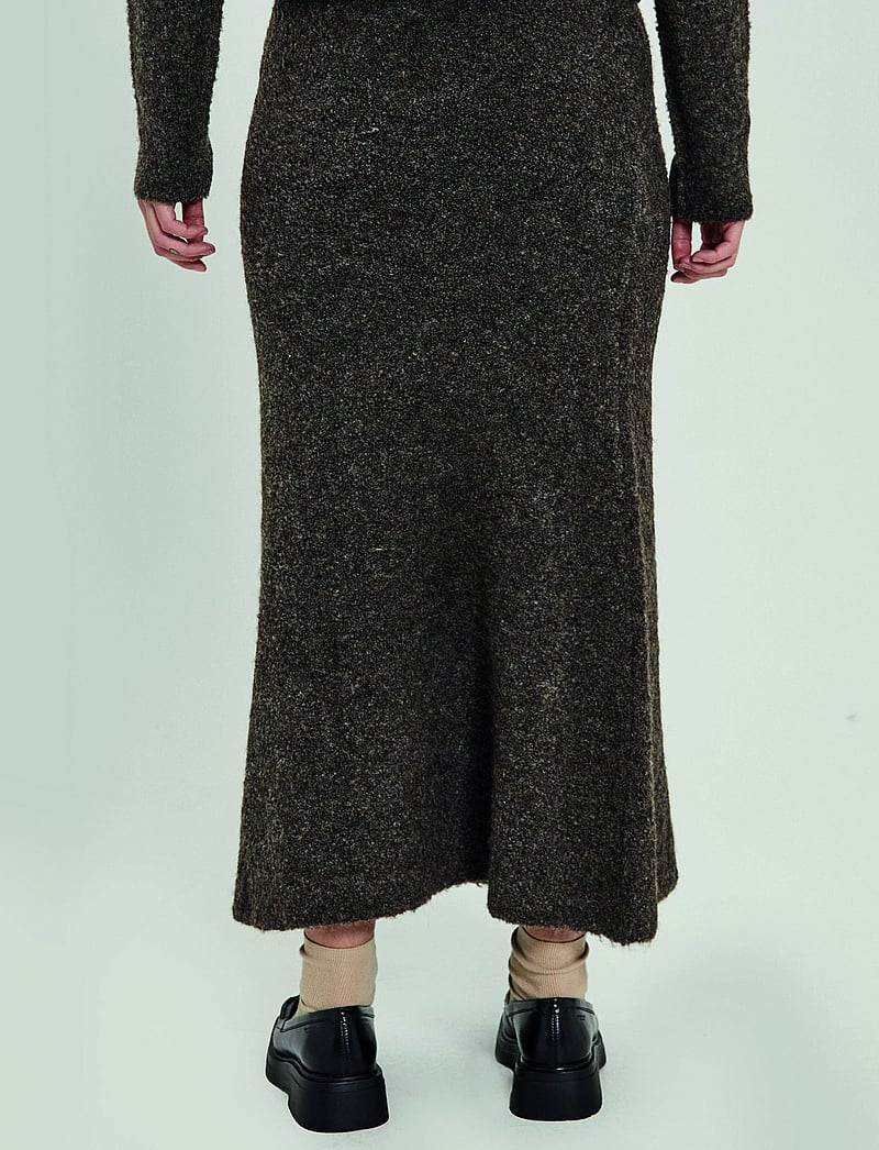 NORR - Filine knit skirt - stickade kjolar - dark brown - 2