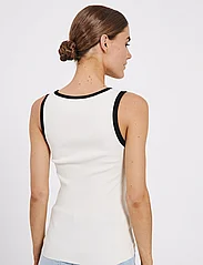 NORR - Sherry U-neck block knit tank - ermeløse topper - off-white w. black detail - 3