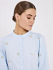 NORR - Miluna embroidery dress - summer dresses - light blue w. embroidery - 5