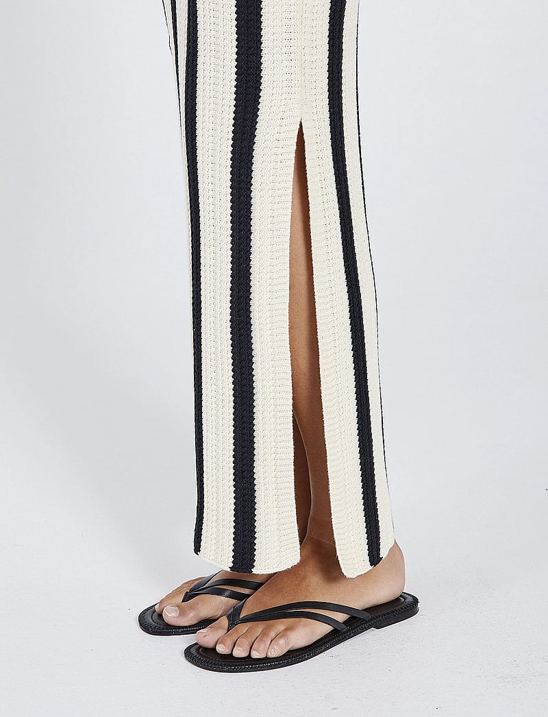 NORR Stilla Blocking Knit Skirt – maxi skirts – shop at Booztlet