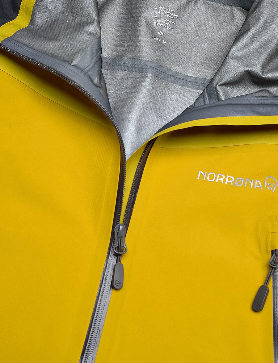 Norrøna - falketind Gore-Tex Jacket M's - lauko striukės - golden palm - 2
