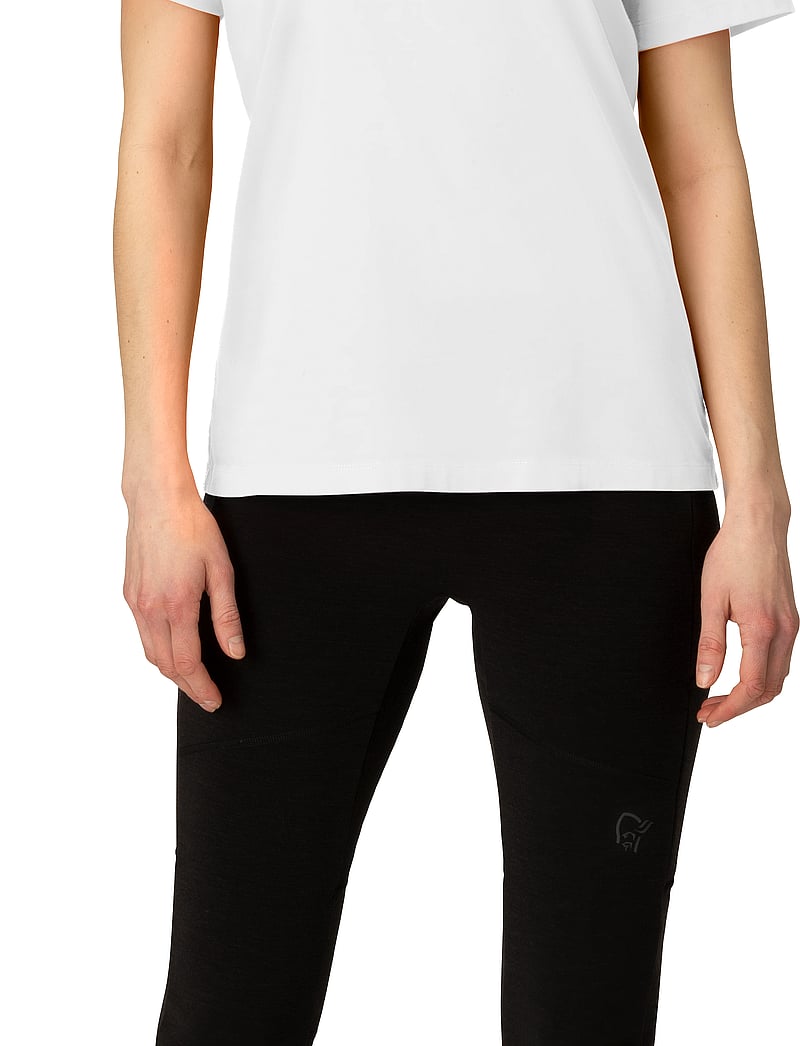 Norrøna - /29 cotton viking T-shirt W's - t-shirts - white - 0