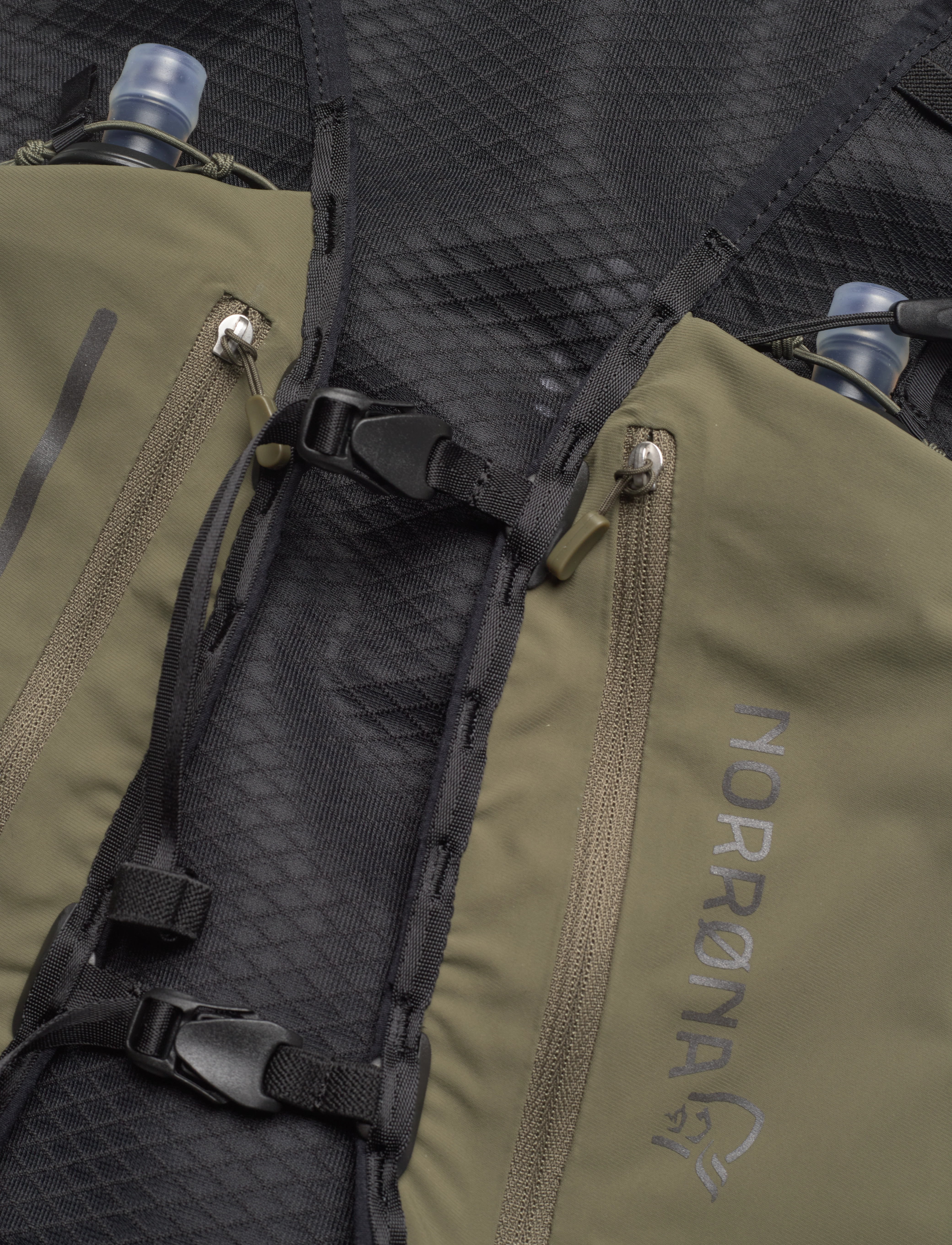 Norrøna - senja econyl70 7L Pack - løbeudstyr - olive night - 2