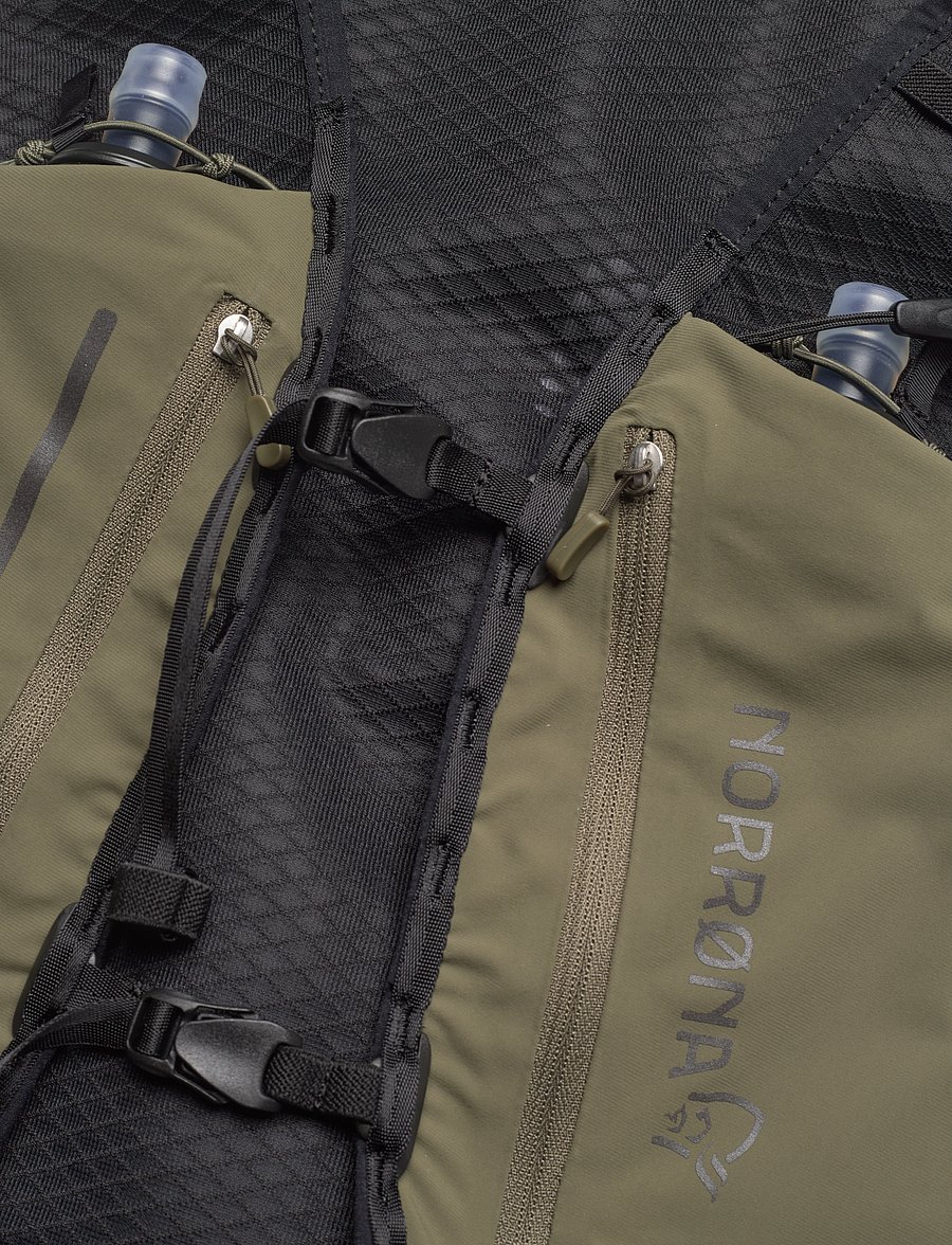 Norrøna - senja econyl70 7L Pack - løbeudstyr - olive night - 2