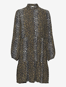 Taylor Leopard Short Dress, Notes du Nord