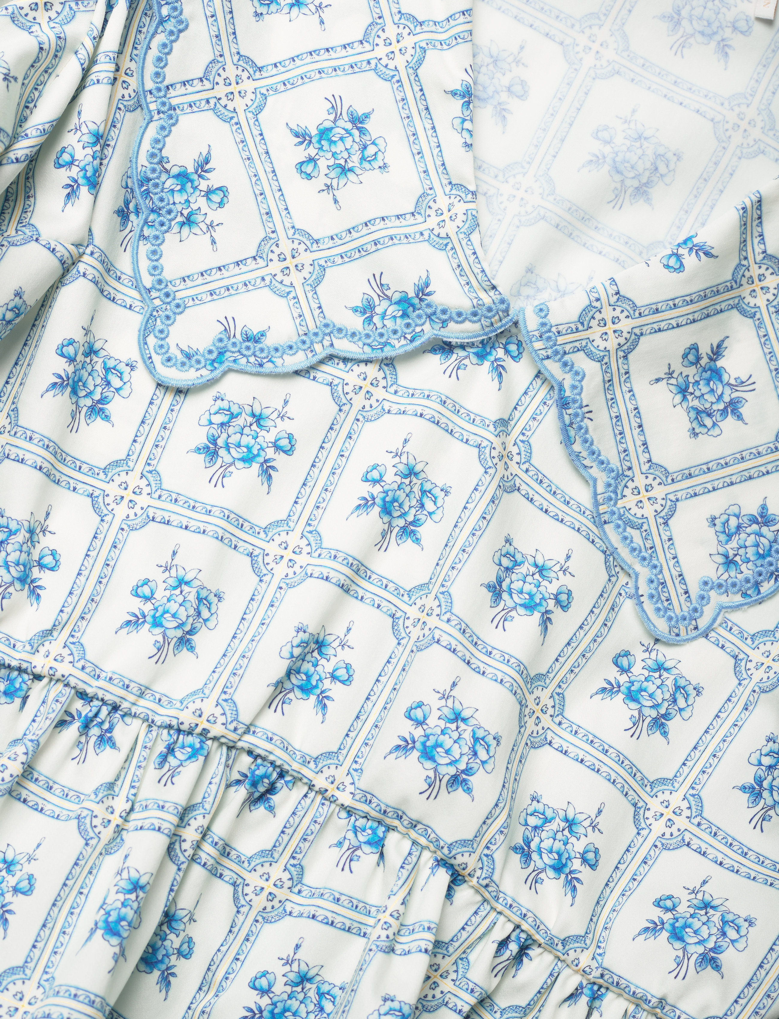 Notes du Nord - Cleo Blouse - flower tiles - 2