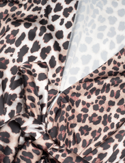 Notes du Nord - Hayes Recycled Short Dress - festkläder till outletpriser - leopard - 2