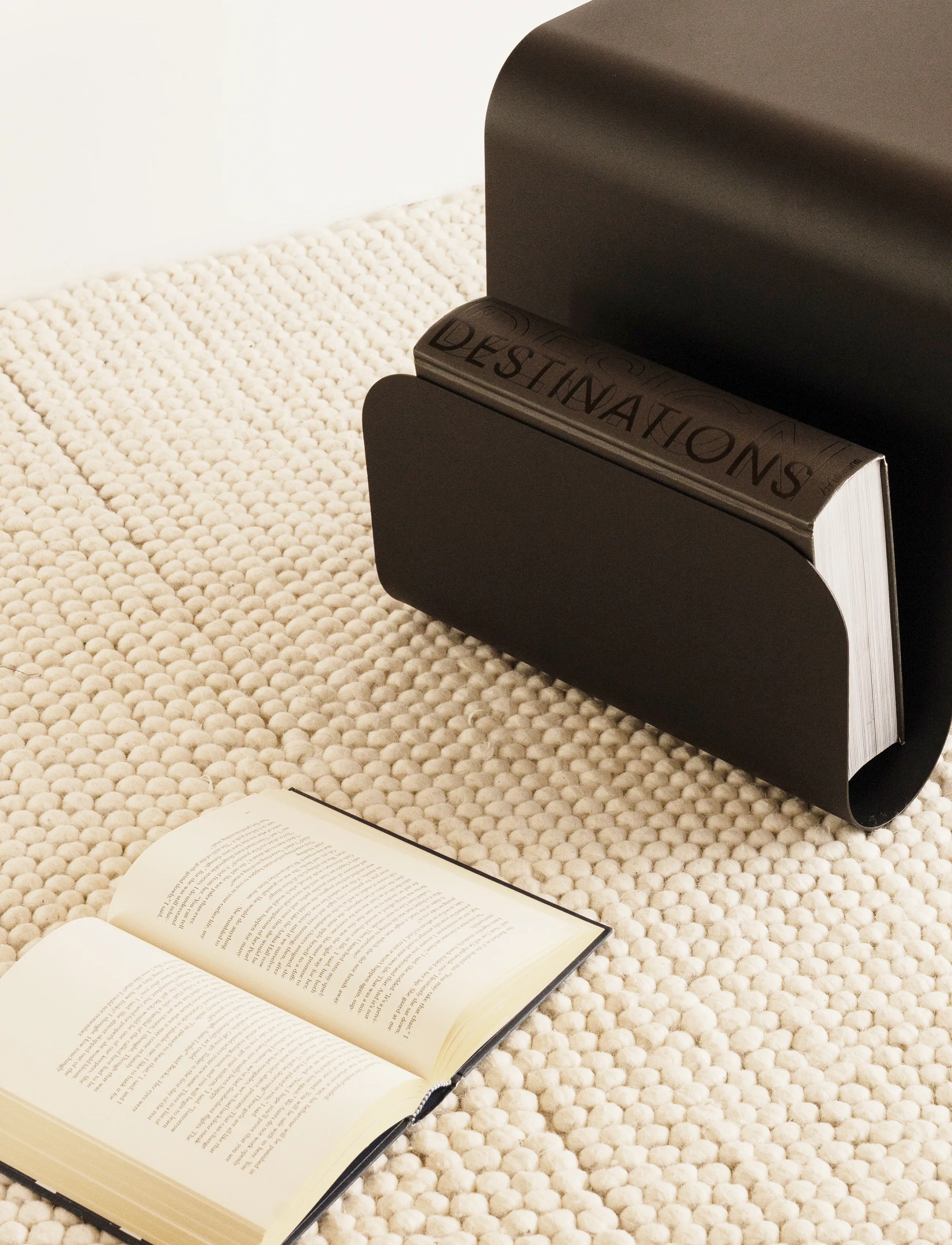 Novoform - YOMU magazine table - black - black - 4