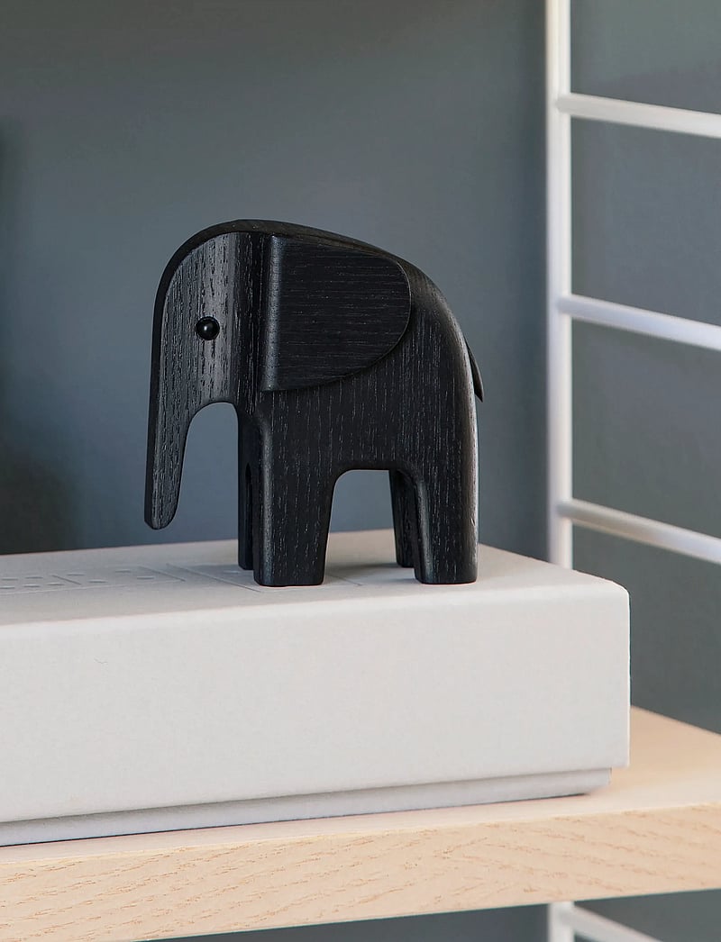 Novoform - Baby elephant - puidust kujud - black stained - 0