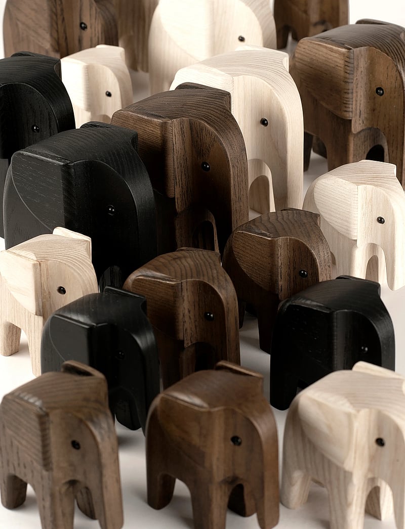 Novoform - Baby elephant - puidust kujud - black stained - 4