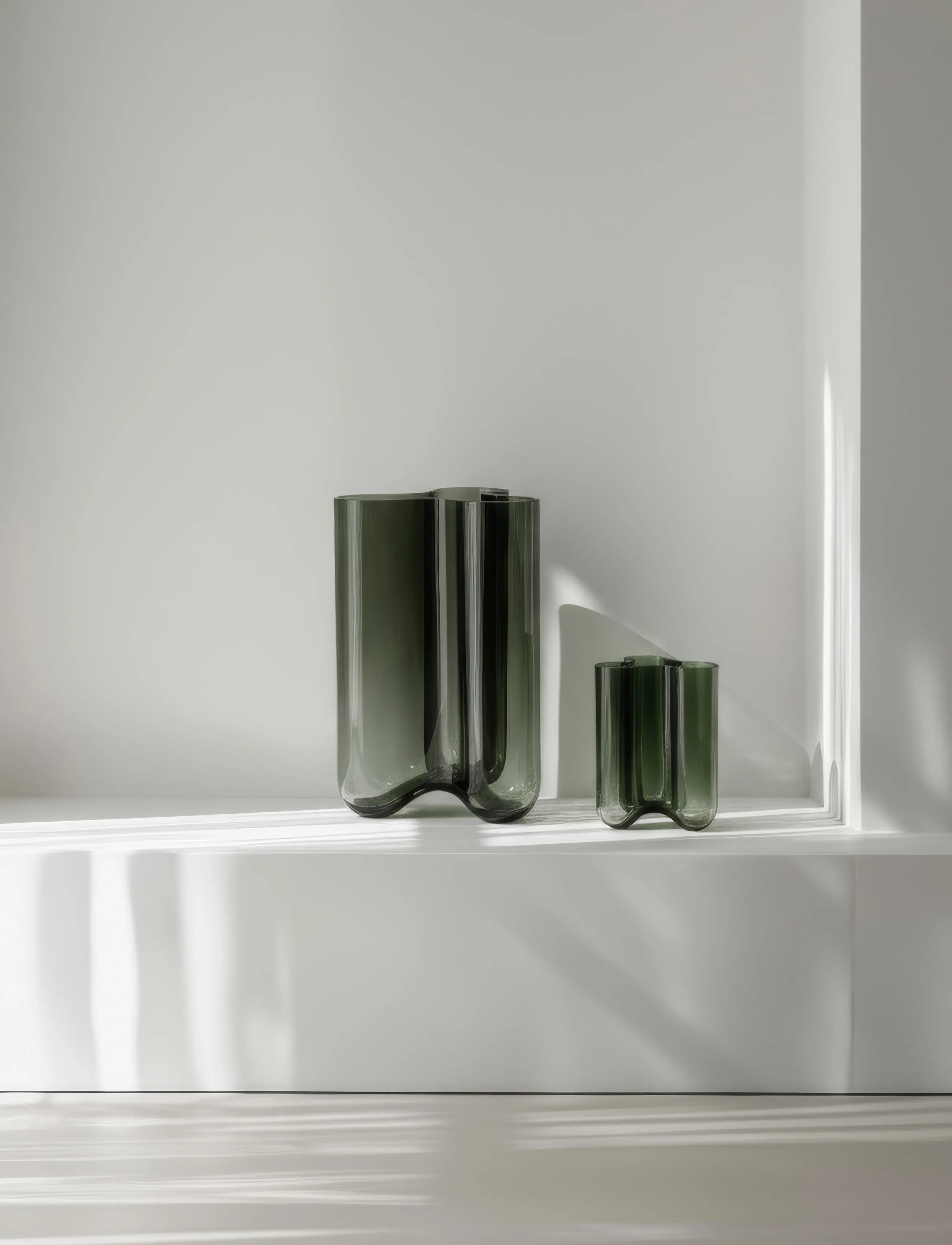 Novoform Clover Vase, H12 cm, Green, Vases > Other Vases, Unisex
