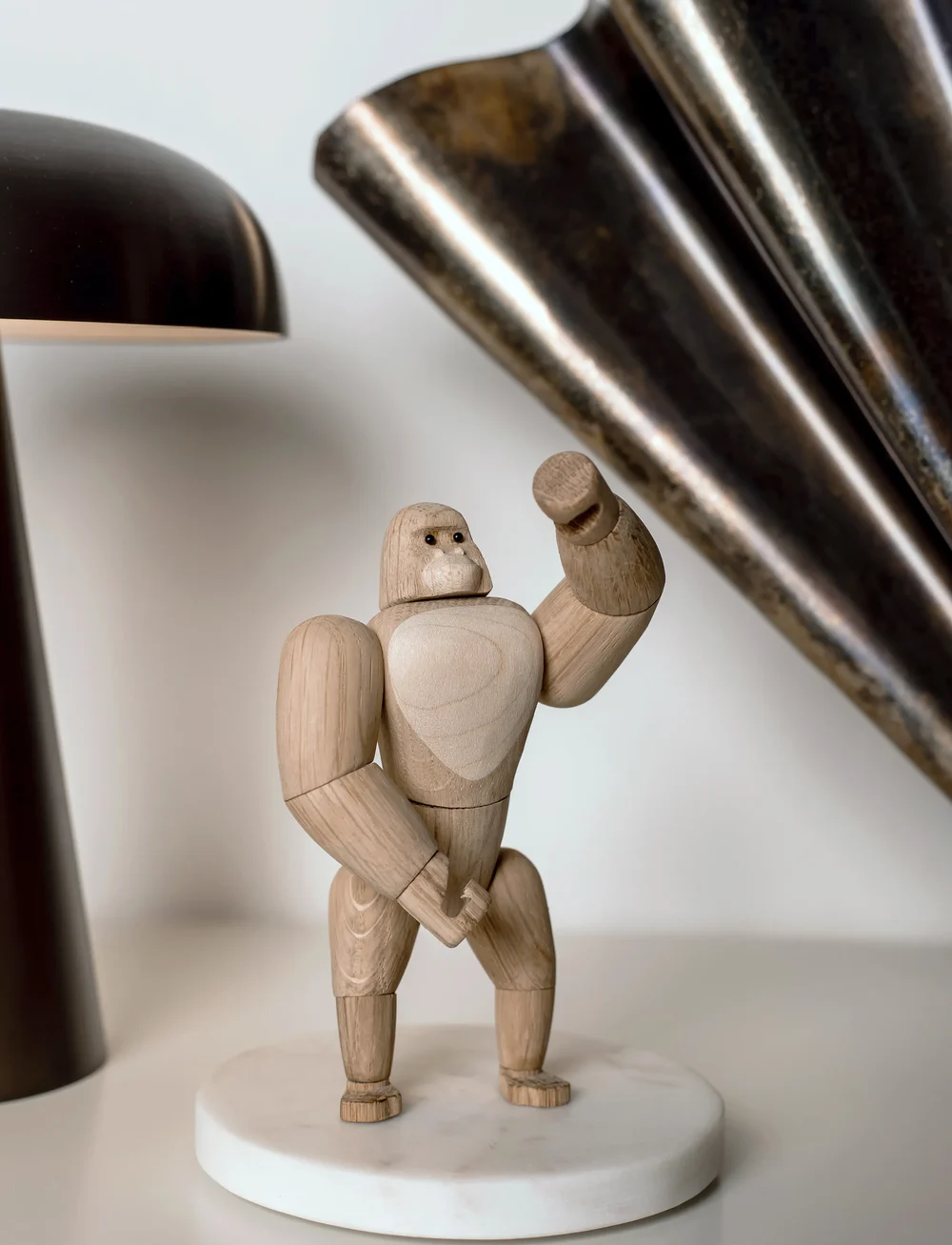 Novoform - Mini gorilla - holzfiguren - natural - 4